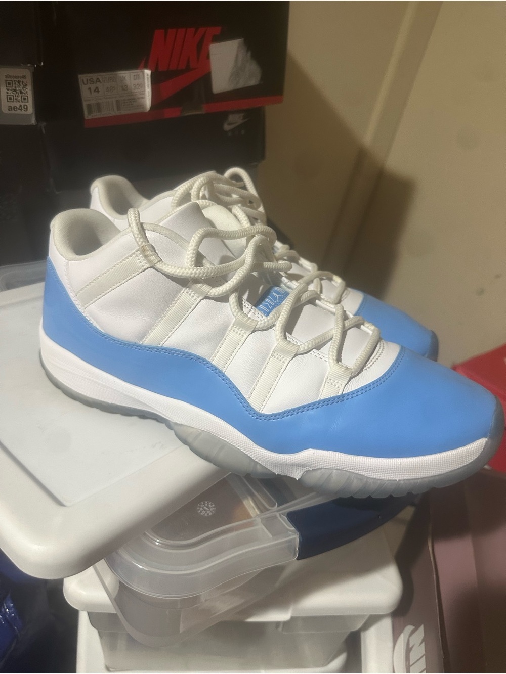Jordan 11 low UNC